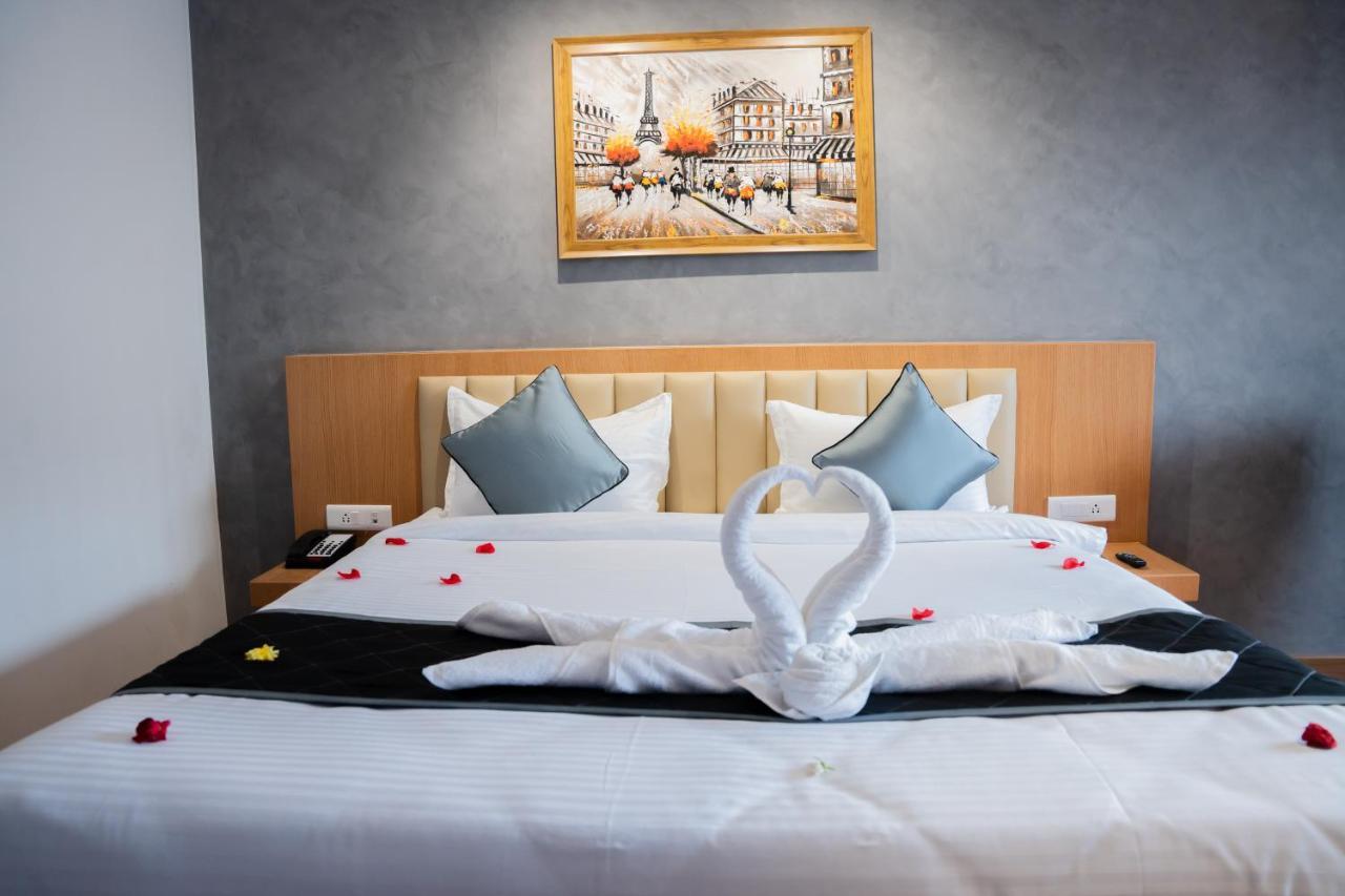 Hotel Tulips Grand 海得拉巴 外观 照片
