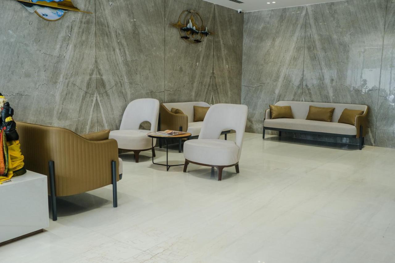 Hotel Tulips Grand 海得拉巴 外观 照片